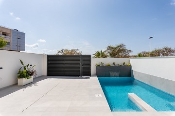 Nya Villor met zwembad in Benijofar - Lotus Properties
