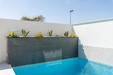 Nya Villor met zwembad in Benijofar - Lotus Properties