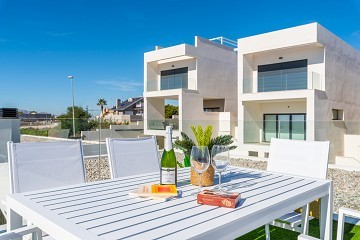 Newly build detached villas in La Herrada - Lotus Properties