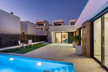 Newly build detached villas in La Herrada - Lotus Properties