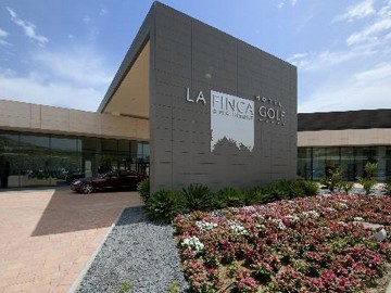 Beautiful new build villas in Alameda Golf - Lotus Properties