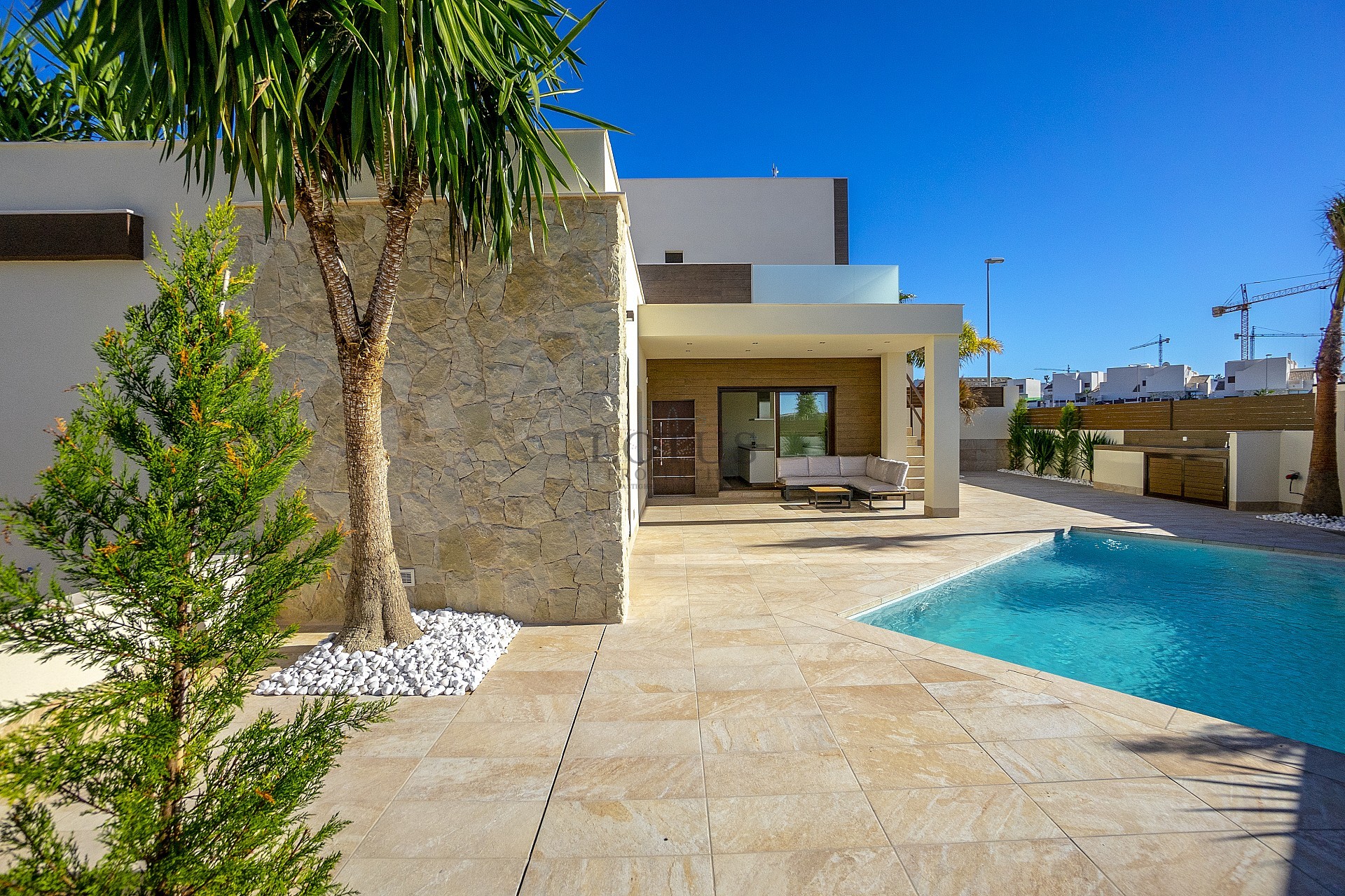 Lyxig villa med fantastisk utsikt över bergen i Ciudad Quesada - Lotus Properties