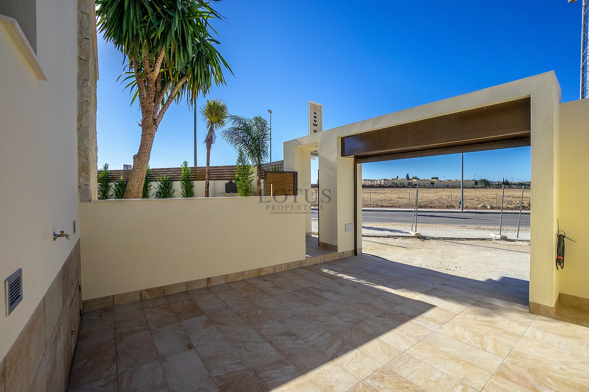 Lyxig villa med fantastisk utsikt över bergen i Ciudad Quesada - Lotus Properties