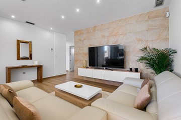 Luxe villa met prachtig uitzicht op de bergen in Ciudad Quesada - Lotus Properties