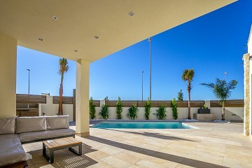 Luxe villa met prachtig uitzicht op de bergen in Ciudad Quesada - Lotus Properties