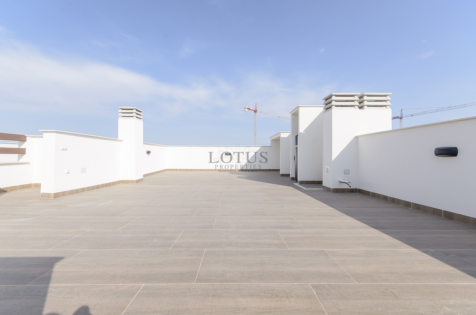 New project with ground & top floor - Los Balcones - Lotus Properties