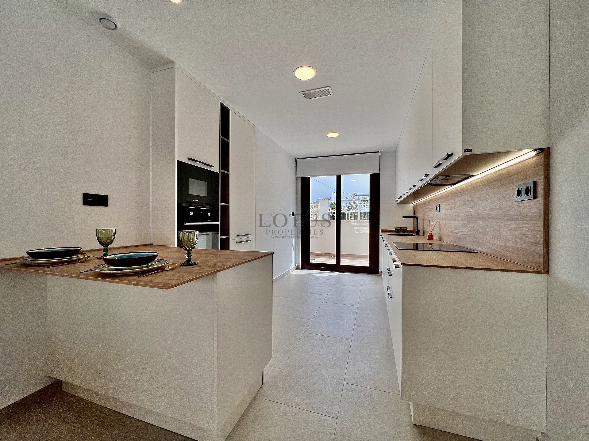 New project with ground & top floor - Los Balcones - Lotus Properties