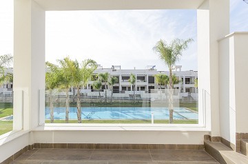 Nya mark & takvåningar i Los Balcones - Lotus Properties