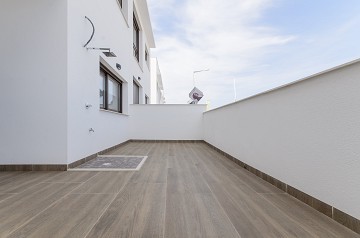 Nya mark & takvåningar i Los Balcones - Lotus Properties