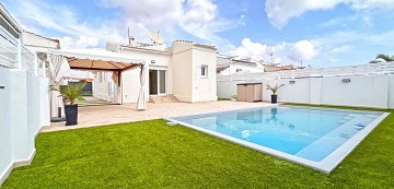 FANTASTIC RENOVATED DETACHED VILLA IN SAN LUIS - TORREVIEJA - Lotus Properties