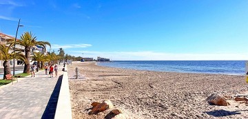 MODERN ENPLANSVILLA MED 3 SOVRUM PÅ GÅNGAVSTÅND TILL STRANDEN - Lotus Properties
