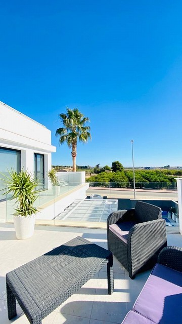 Vrijstaande villa in Ciudad Quesada - Doorverkoop - Lotus Properties
