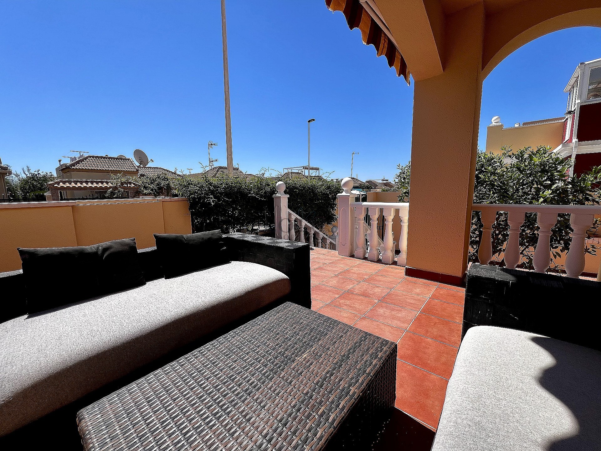 STADSHUIS - KORTE TERMIJN VERHUUR - Lotus Properties