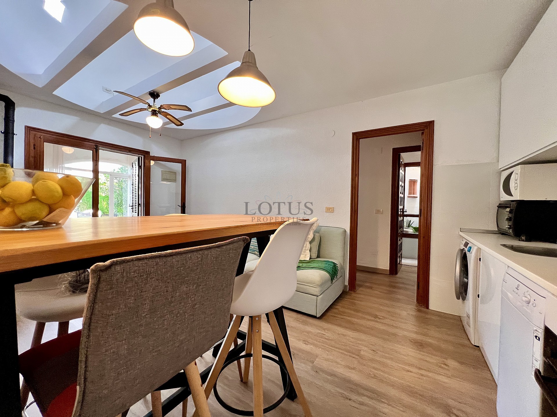 Gerenoveerd gelijkvloers huis in La Florida - Lotus Properties