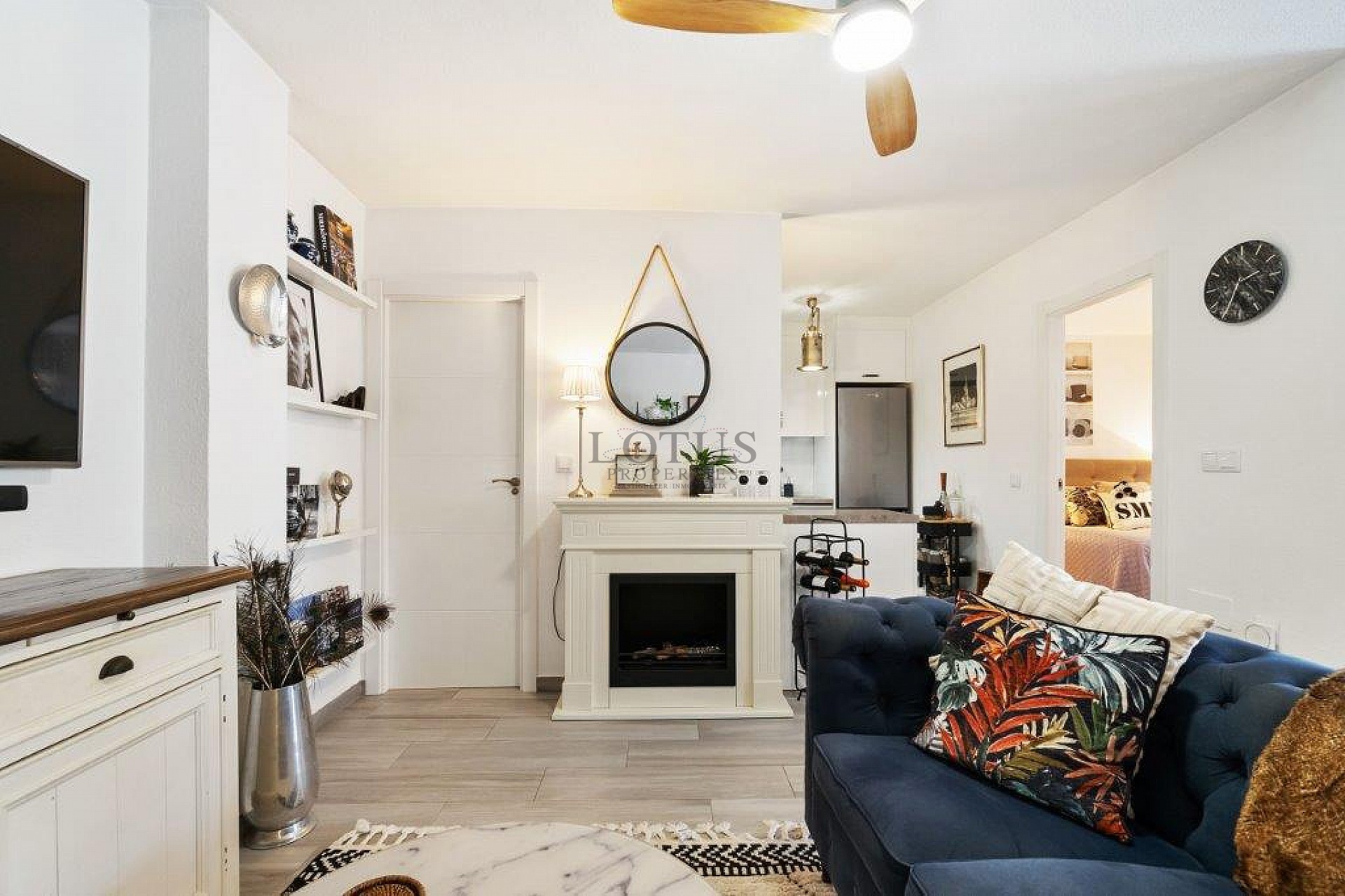 Супер красивый отремонтированный таунхаус в Урбе. Доня Инес с террасой на крыше и садом - Lotus Properties