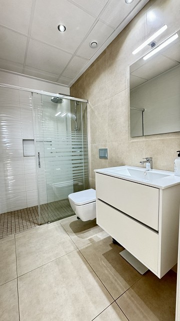 Mooie moderne villa met 3 slaapkamers en 3 badkamers in Ciudad Quesada - Lotus Properties