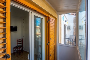 Charmant herenhuis in El Chaparral met zwembad en patio's - Lotus Properties