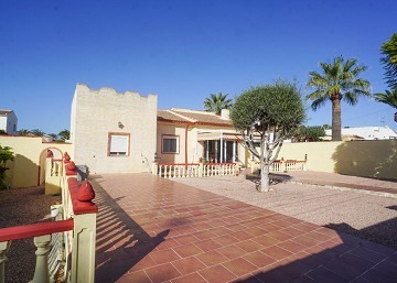 Prachtige villa met 3 slaapkamers en privézwembad in San Luis - Lotus Properties