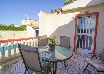 Prachtige villa met 3 slaapkamers en privézwembad in San Luis - Lotus Properties