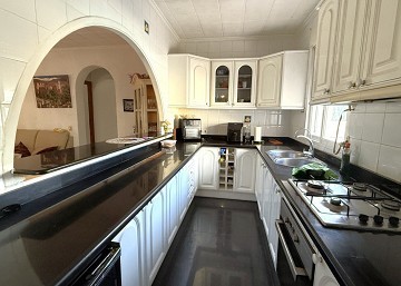 Prachtige villa met 3 slaapkamers en privézwembad in San Luis - Lotus Properties
