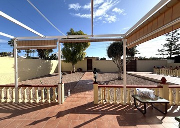 Prachtige villa met 3 slaapkamers en privézwembad in San Luis - Lotus Properties
