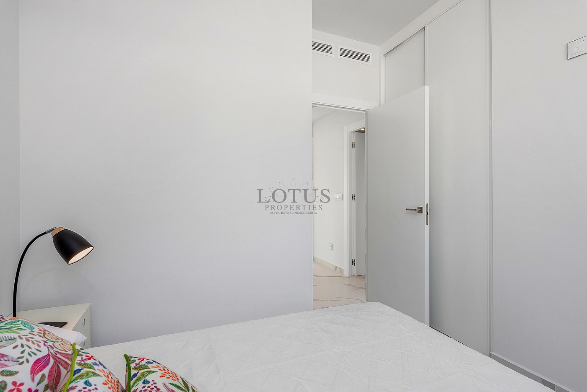 4 ROOMS BUNGALOW IN  A FANTASTIC AREA, RESIDENCIAL BELLAVISTA - Lotus Properties