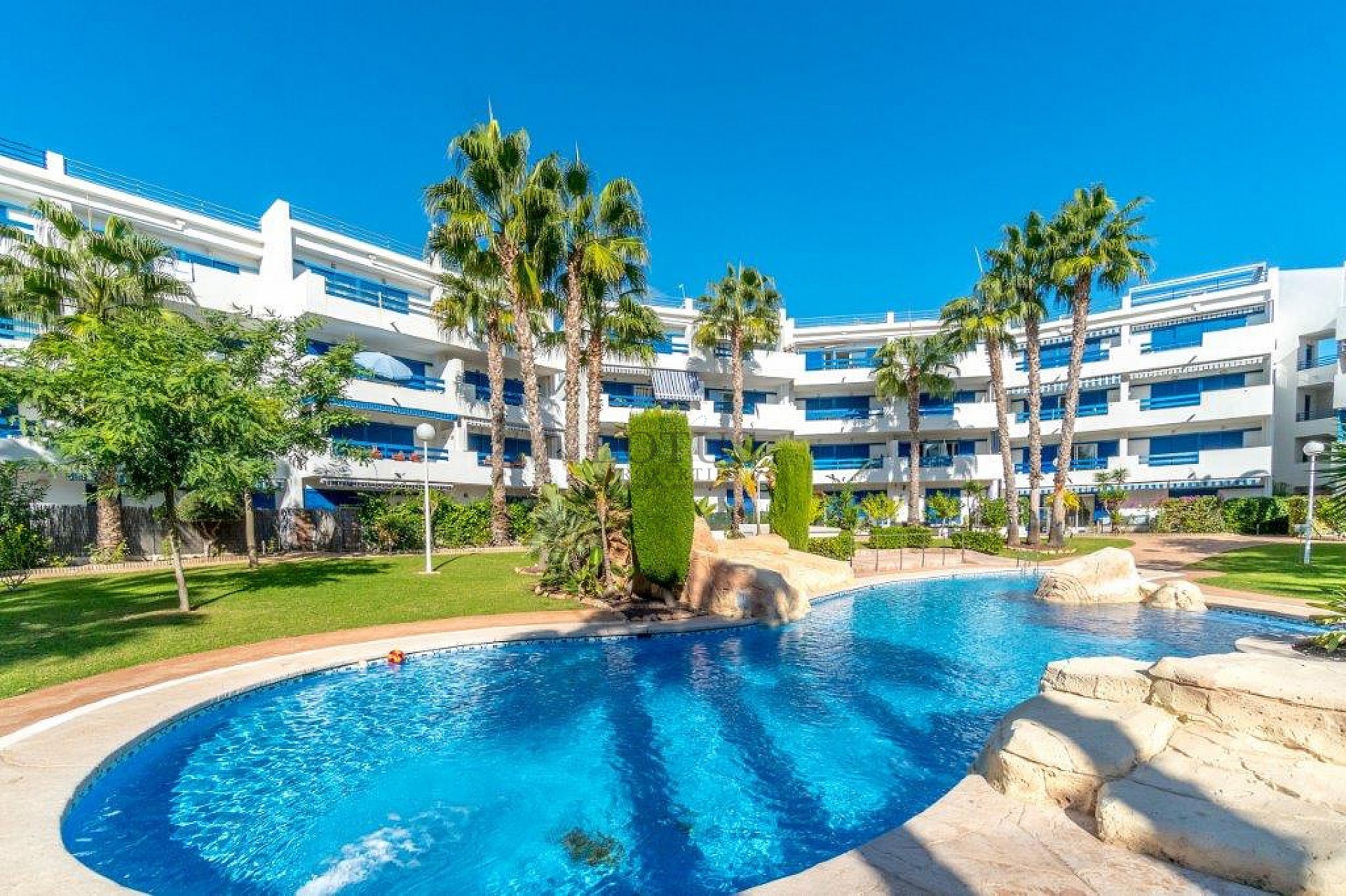Apartamento super lindo en Res popular. La Calma con 4 piscinas en Playa Flamenca - Lotus Properties