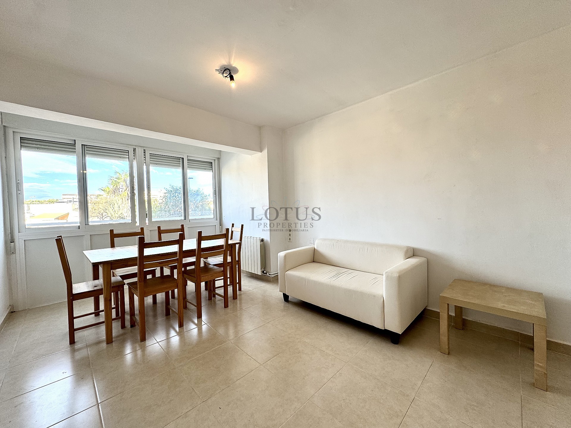 Bargain apartment 100 meters from the sea - Torrevieja - Lotus Properties