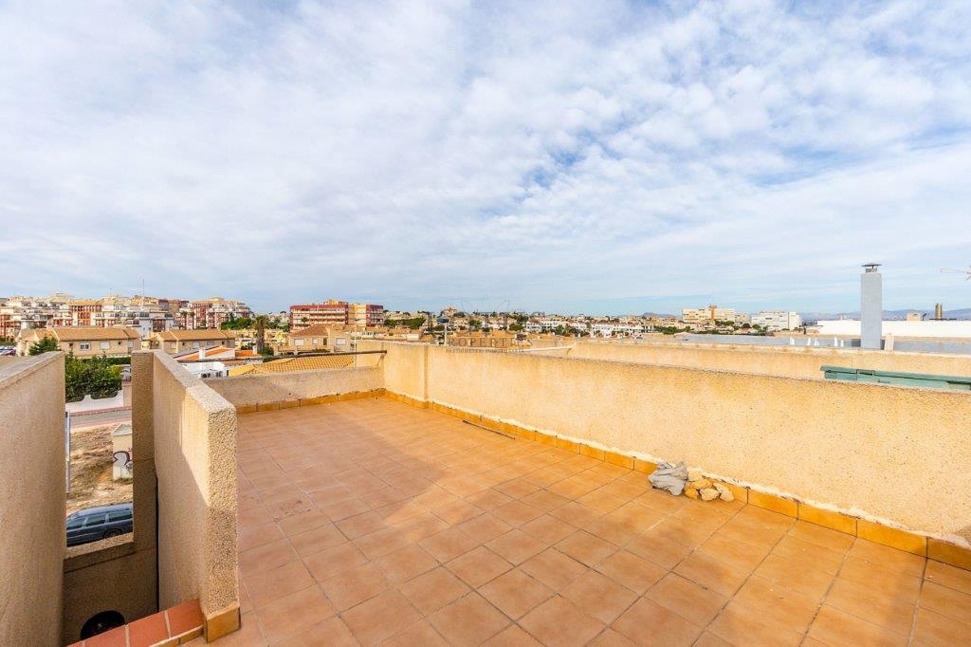 Apartamento Dúplex en La Mata con azotea y vistas al mar! - Lotus Properties