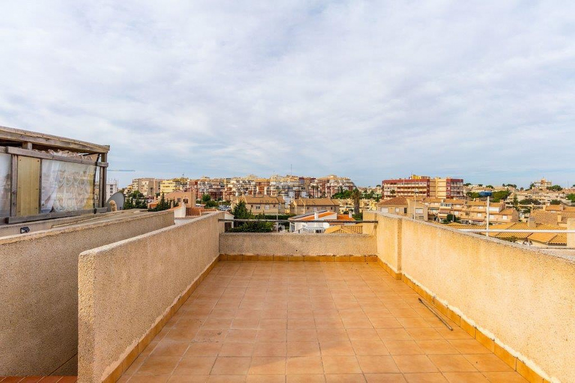 Apartamento Dúplex en La Mata con azotea y vistas al mar! - Lotus Properties