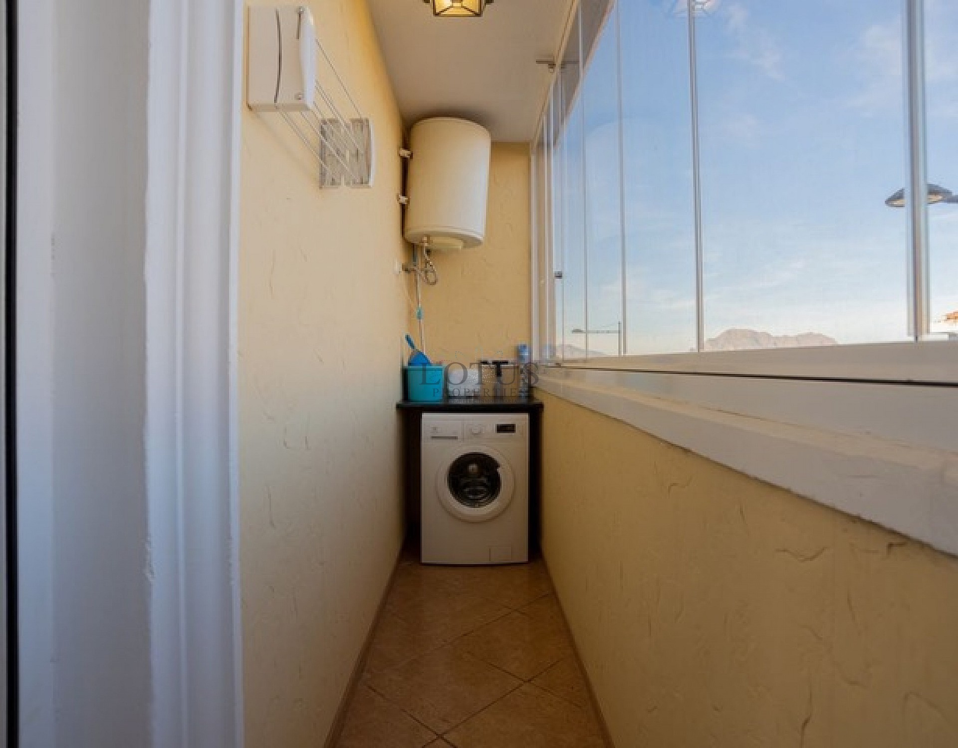 Apartamento de 3 dormitorios con piscina en Algorfa - Lotus Properties