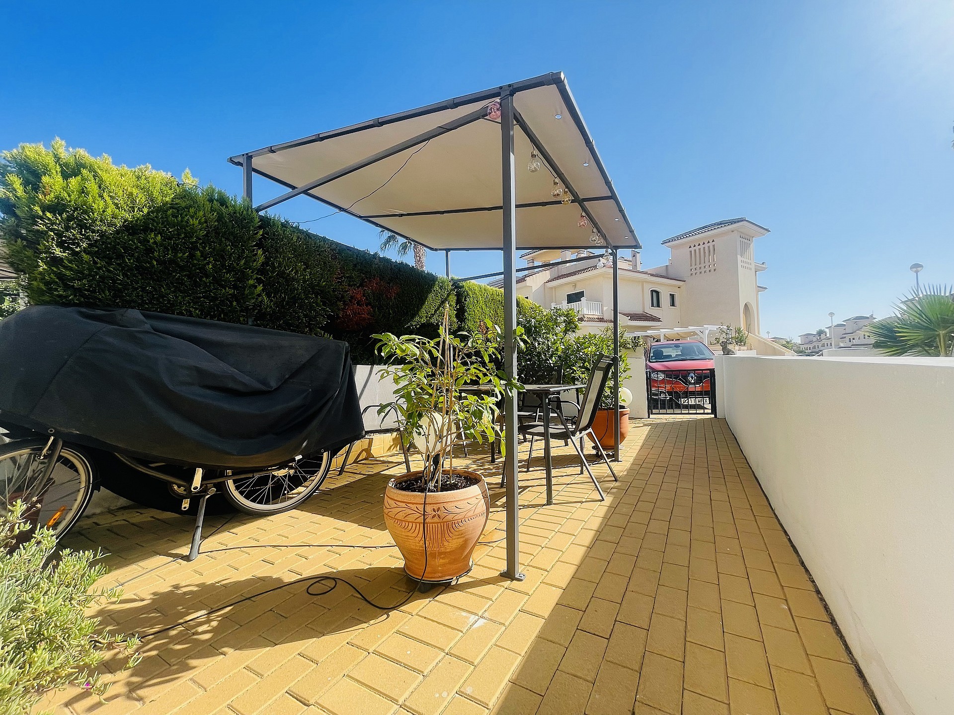 Adosado en precioso Residencial Albamar en Ciudad Quesada - Lotus Properties