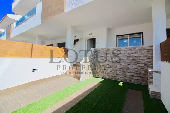 Nya & Prisvärda radhus - Torrevieja - Lotus Properties