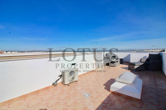 Nya & Prisvärda radhus - Torrevieja - Lotus Properties