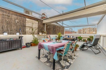 Pärla med privat takterrass endast 250 m till Playa Los Locos - Lotus Properties