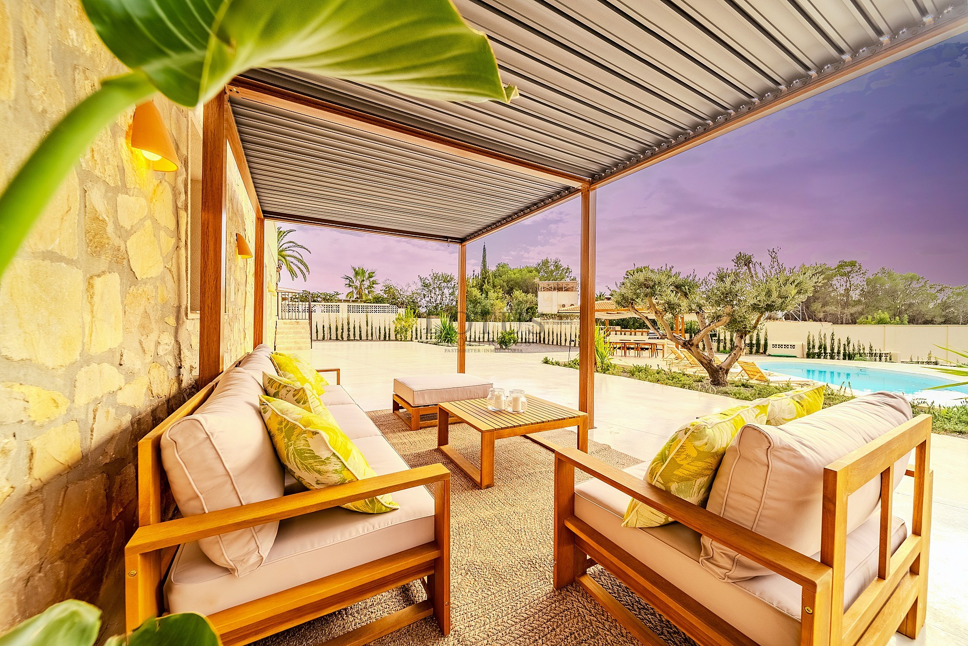 Luxury villa for sale in Altea with impressive views - Lotus Properties