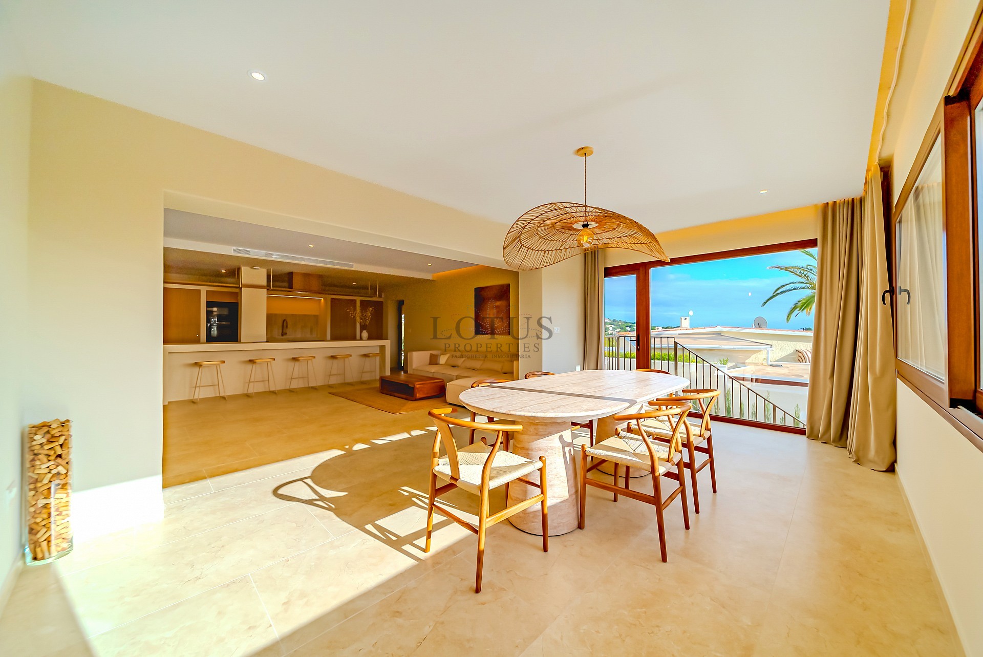 Luxury villa for sale in Altea with impressive views - Lotus Properties