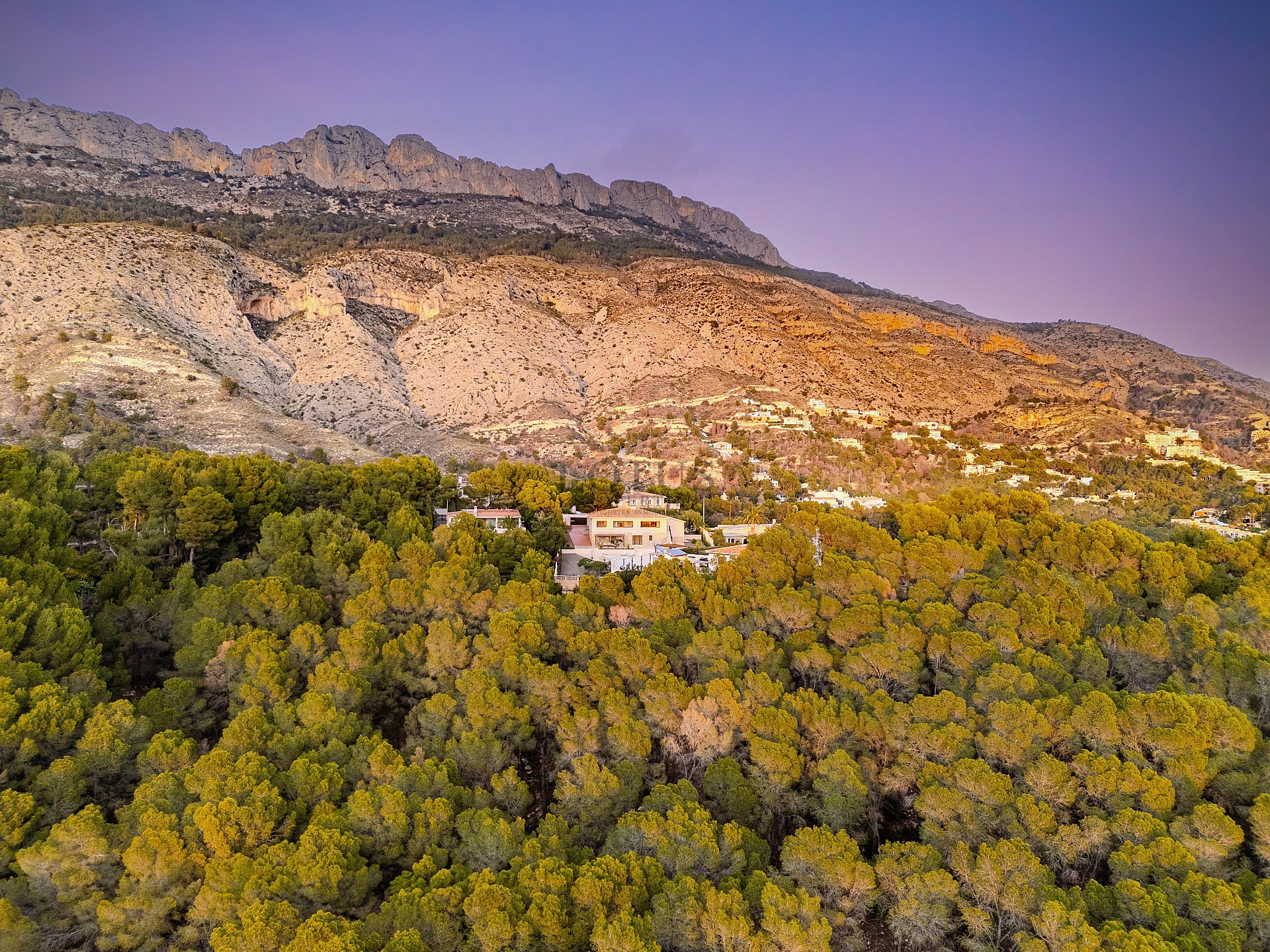 Luxury villa for sale in Altea with impressive views - Lotus Properties