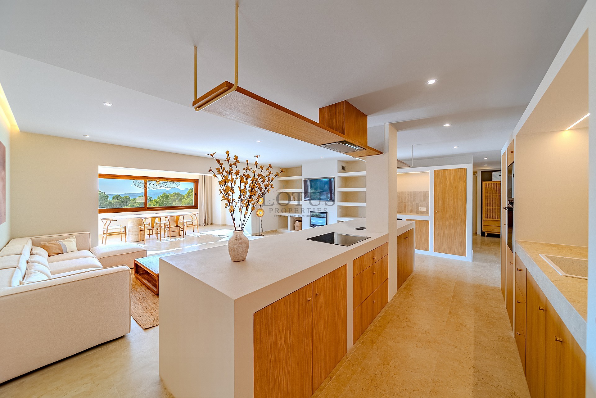 Luxury villa for sale in Altea with impressive views - Lotus Properties