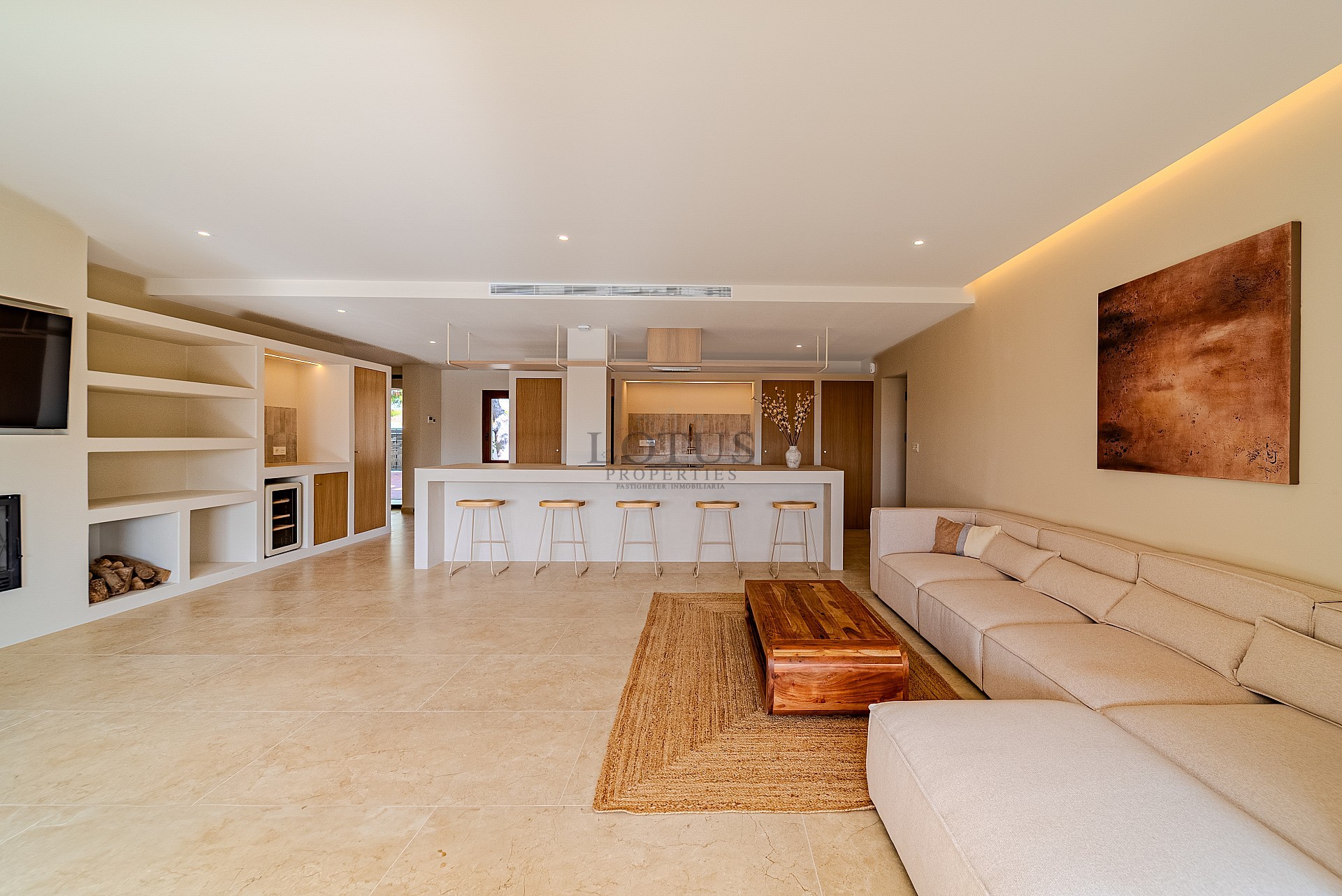 Luxury villa for sale in Altea with impressive views - Lotus Properties