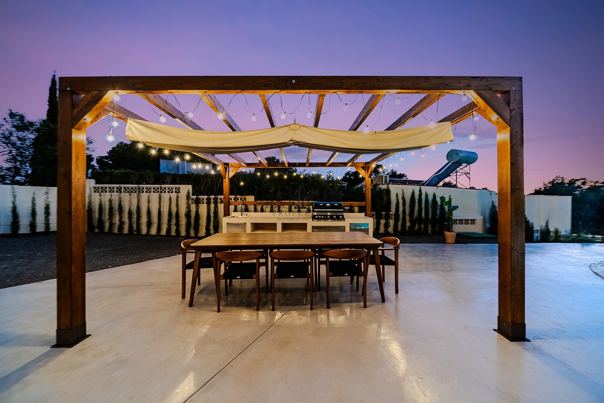 Luxury villa for sale in Altea with impressive views - Lotus Properties