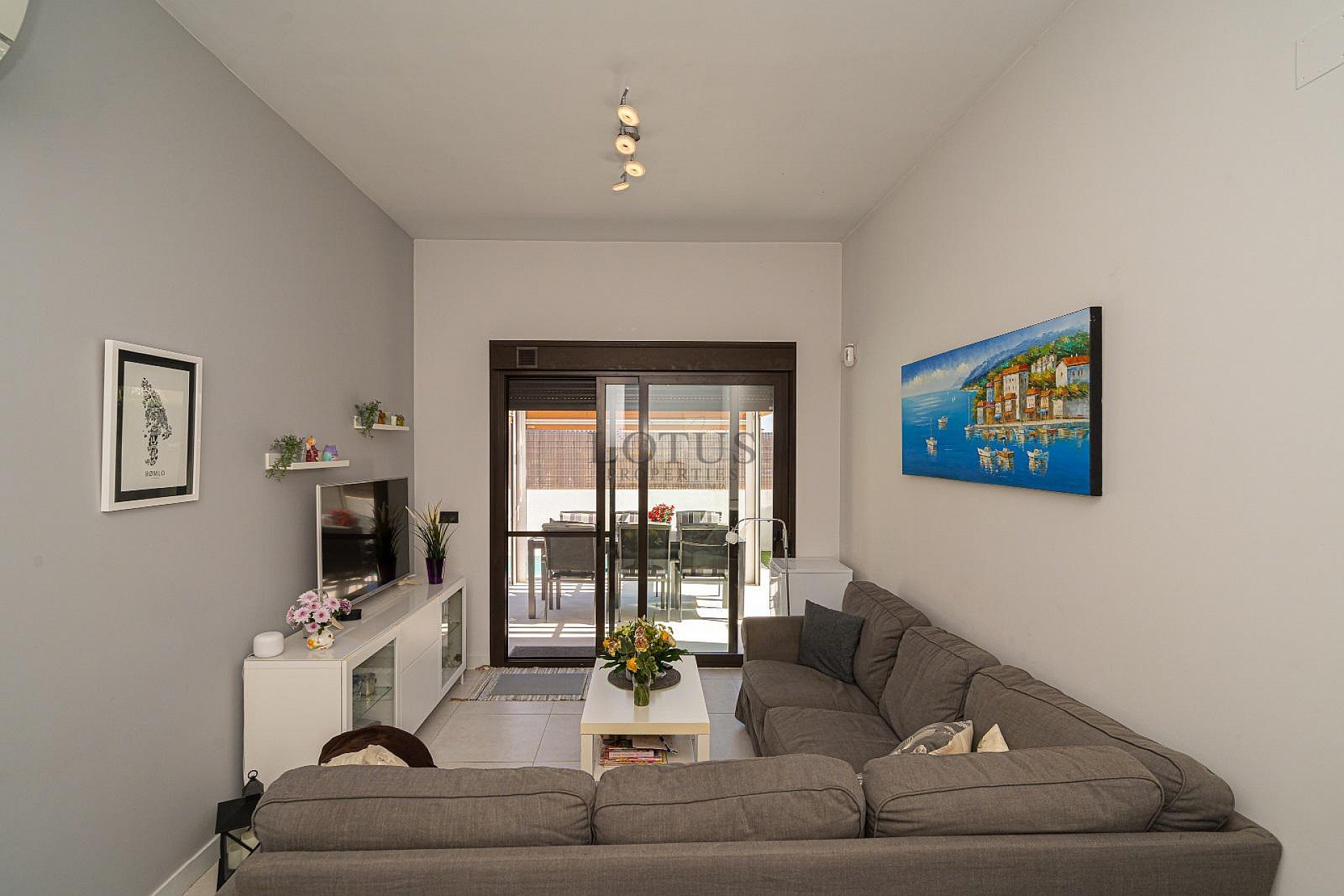 MODERN VILLA WITH 3 BEDROOMS AND 2 BATHROOMS - PRIVATE HEATED SALTWATER POOL - Lotus Properties