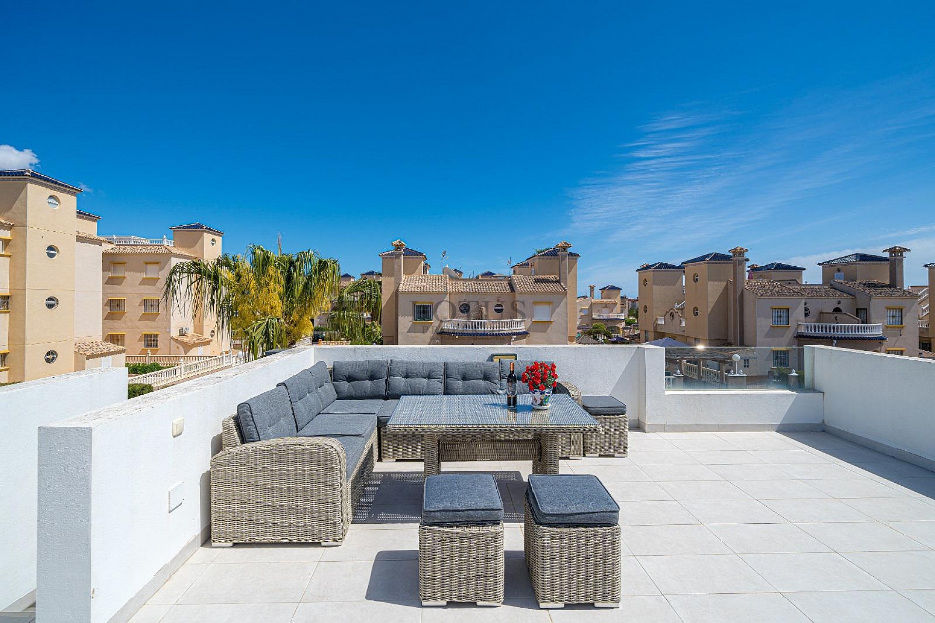 MODERN VILLA WITH 3 BEDROOMS AND 2 BATHROOMS - PRIVATE HEATED SALTWATER POOL - Lotus Properties