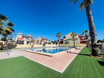 Fantastisch mooi hoekappartement op de begane grond in Altos de la Bahia XI, vlak bij het zwembad! - Lotus Properties
