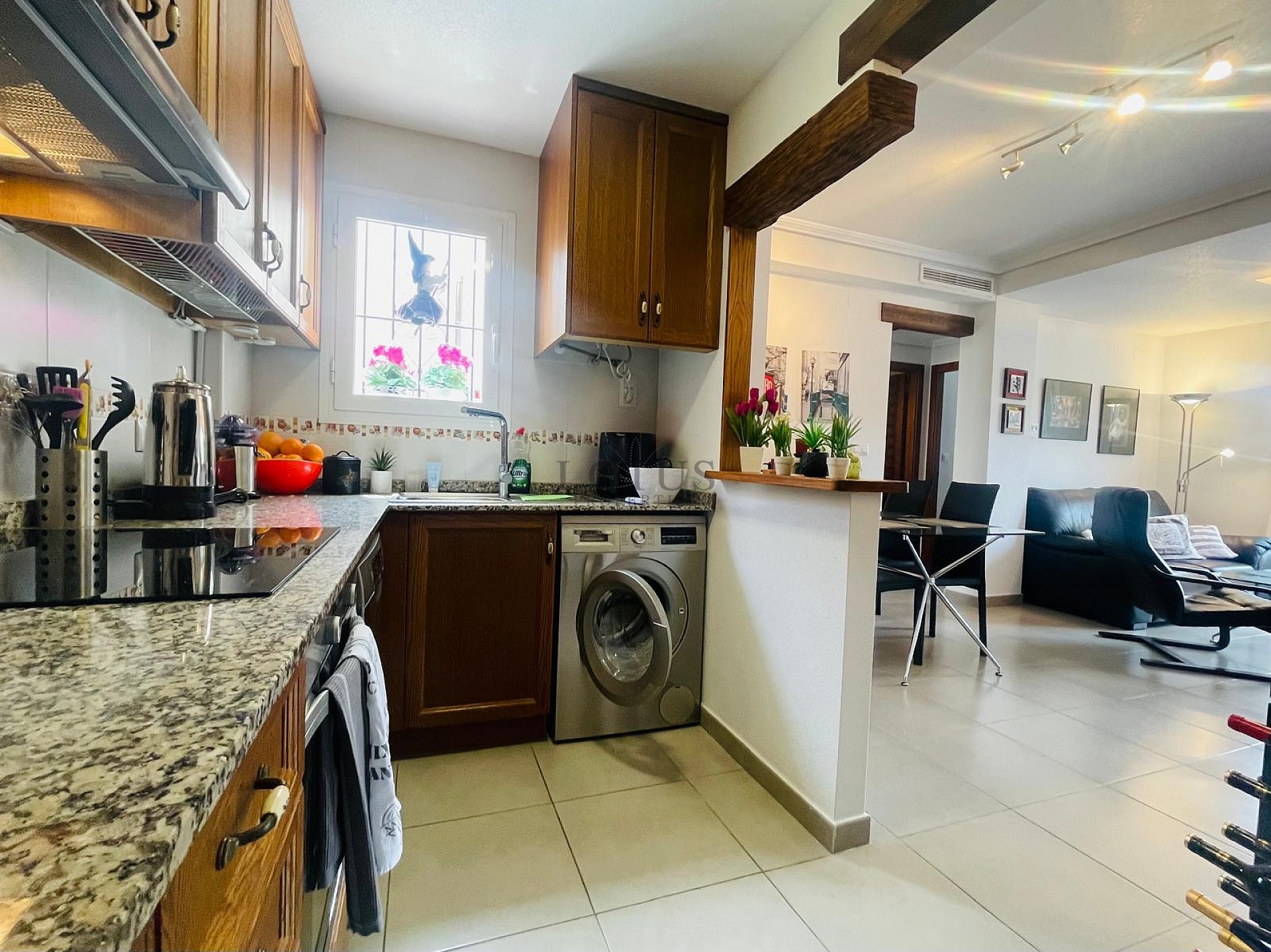 Super bonito ático con azotea en ubicación suroeste en Altos de la Bahía XI - Lotus Properties