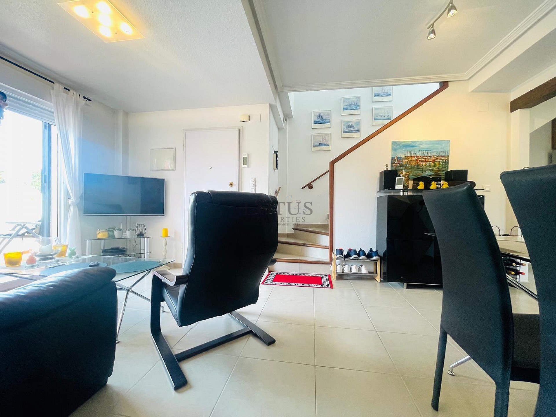 Super bonito ático con azotea en ubicación suroeste en Altos de la Bahía XI - Lotus Properties