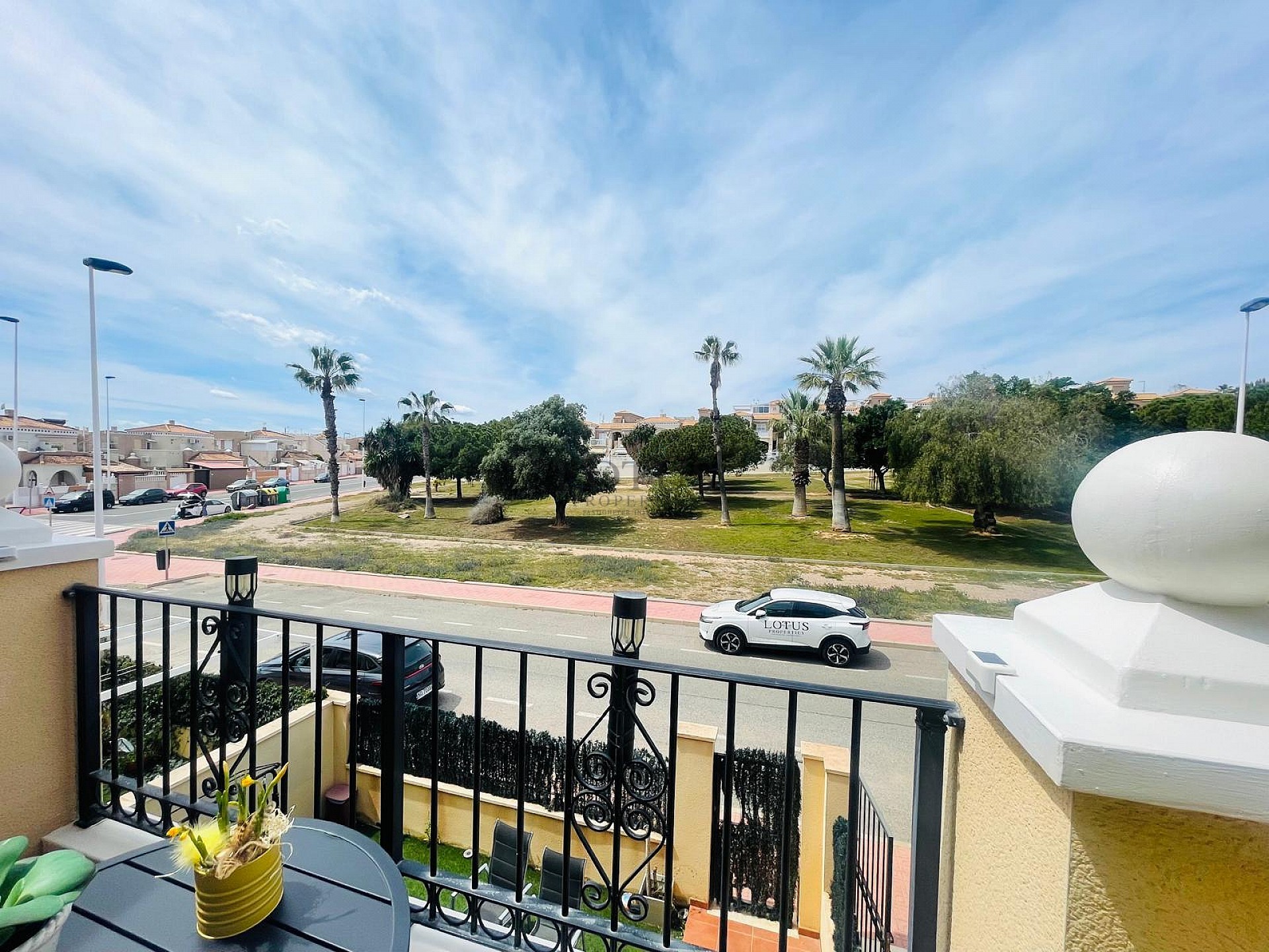 Super bonito ático con azotea en ubicación suroeste en Altos de la Bahía XI - Lotus Properties