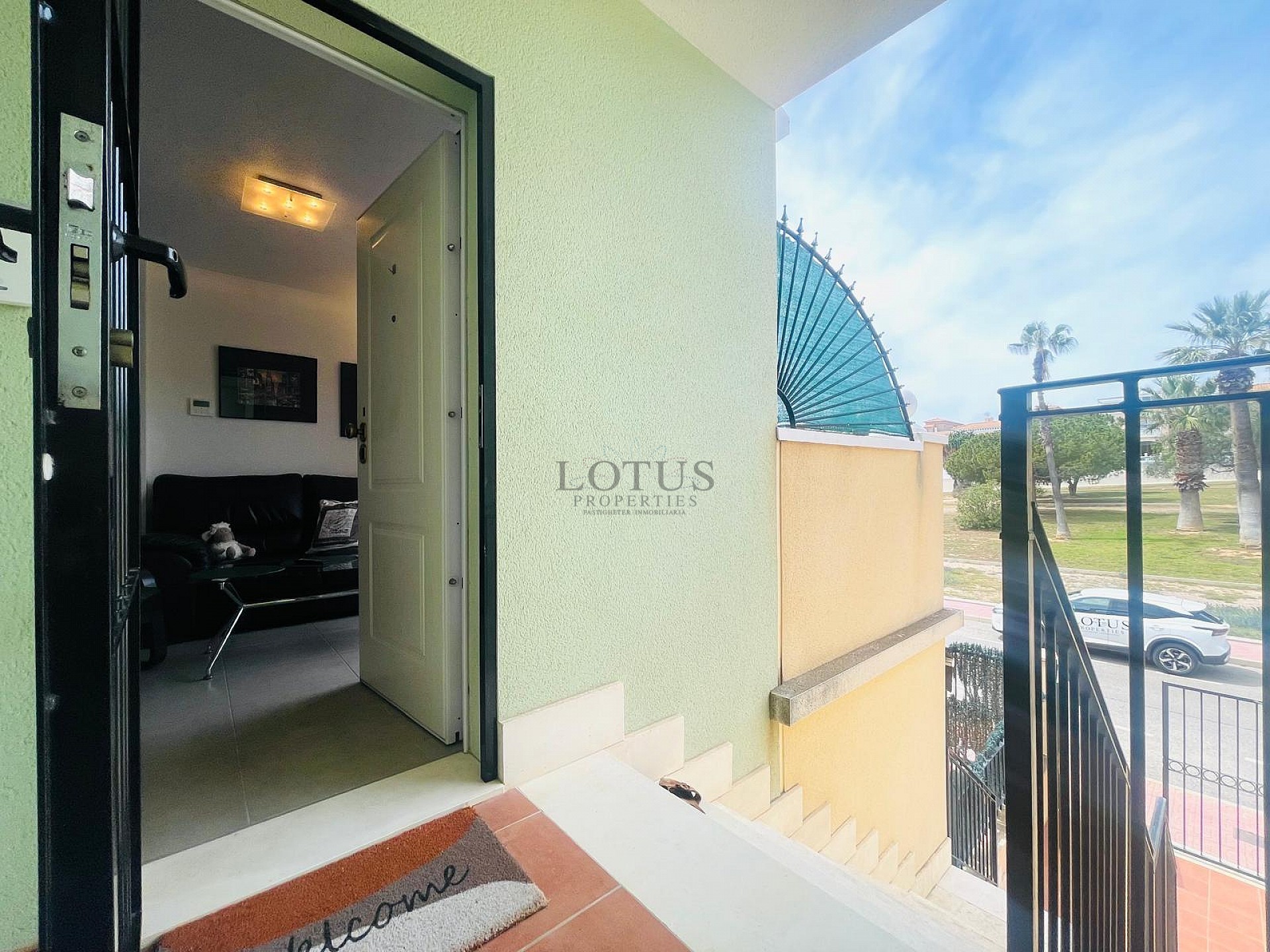 Super bonito ático con azotea en ubicación suroeste en Altos de la Bahía XI - Lotus Properties