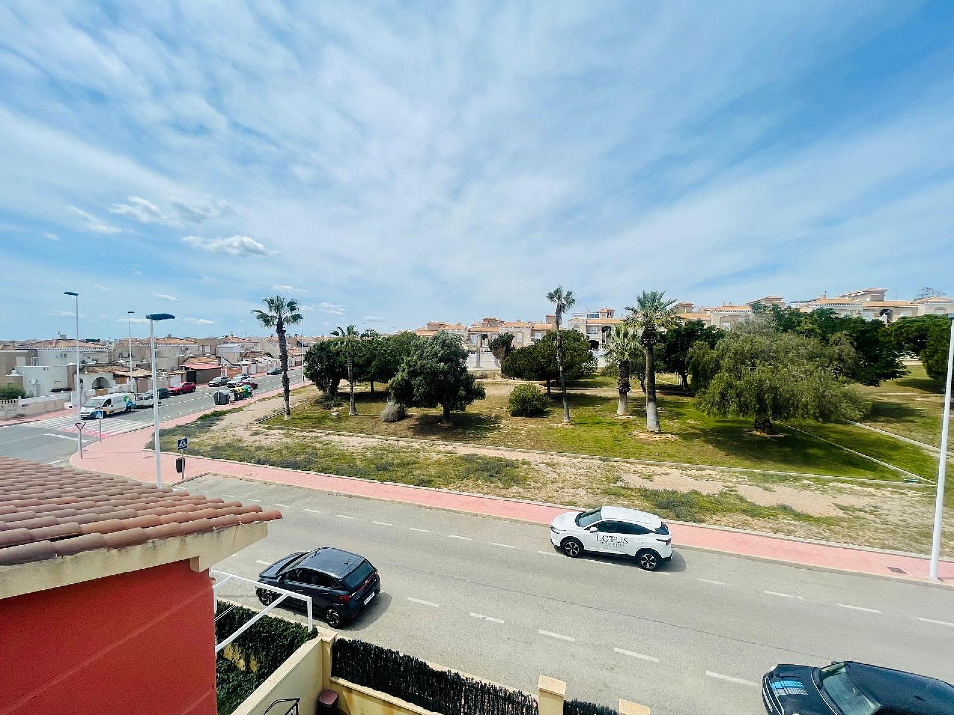 Super bonito ático con azotea en ubicación suroeste en Altos de la Bahía XI - Lotus Properties