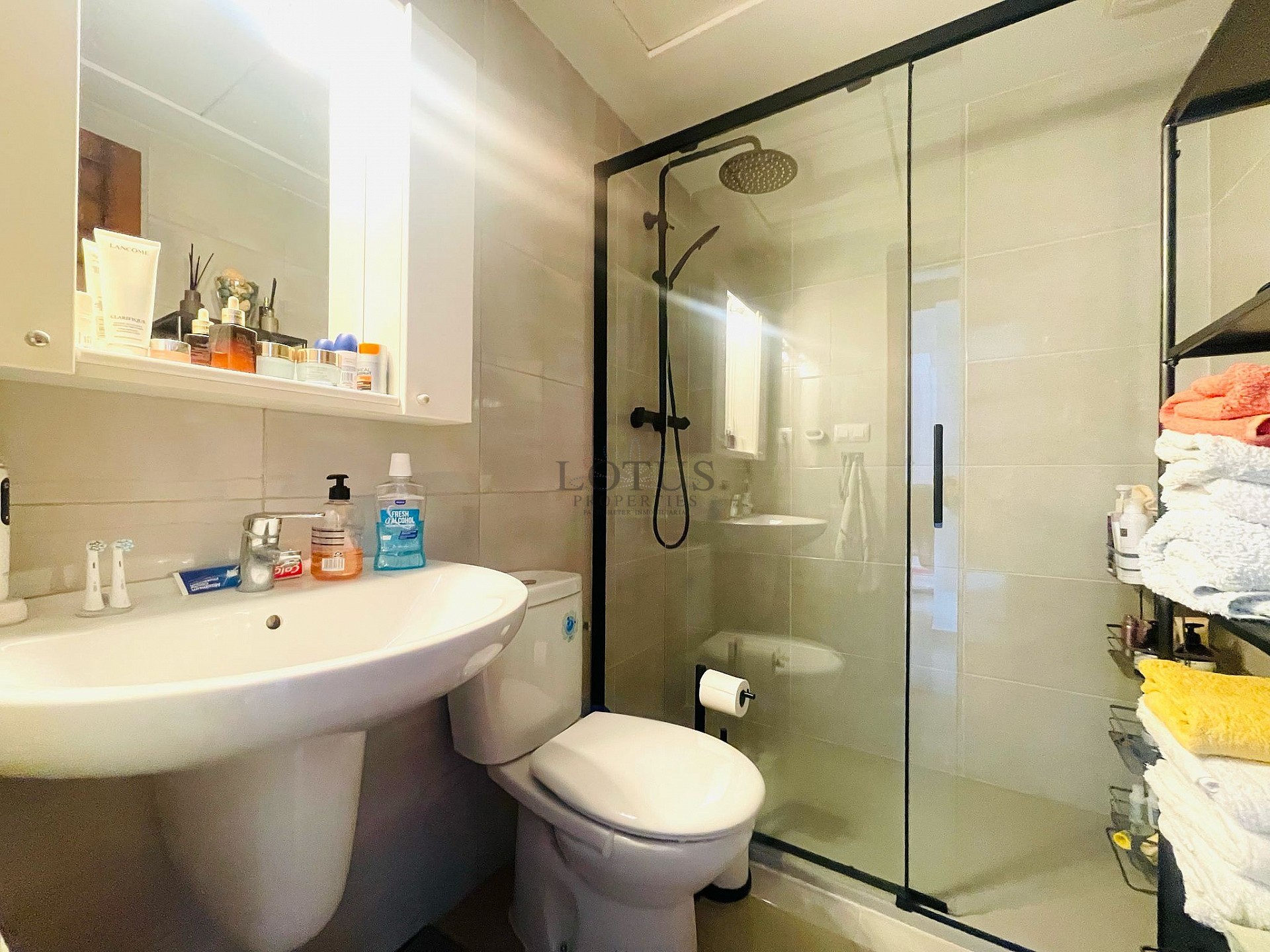 Super bonito ático con azotea en ubicación suroeste en Altos de la Bahía XI - Lotus Properties